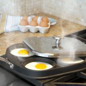 Сковорода для порційних страв Nordic Ware 1900 Eggs Plus з кришкою 50,8х28,5х9,5 см