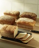 Форма для выпечки хлеба  Emile Henry 345504 красная 24х15 см