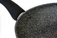 Сковорода з антипригарним покриттям CON BRIO 4187Д-CB Eco Granite 18 см