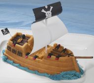 Форма для кекса Nordic Ware 59224 Pirate Ship Cake Pan 35.6x16.5x10.2 см