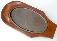 Сковорода чавунна овальна Empire (ОПТ) 6030 на дерев'яній підставці 240х140 мм