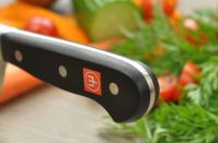 Нож кухонний Wuesthof 1040102116 Classic Schwarz 16 см Кованый
